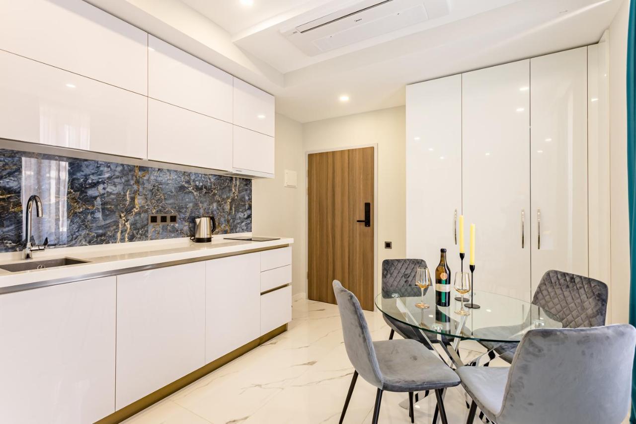 טביליסי Orden Apart Hotel מראה חיצוני תמונה